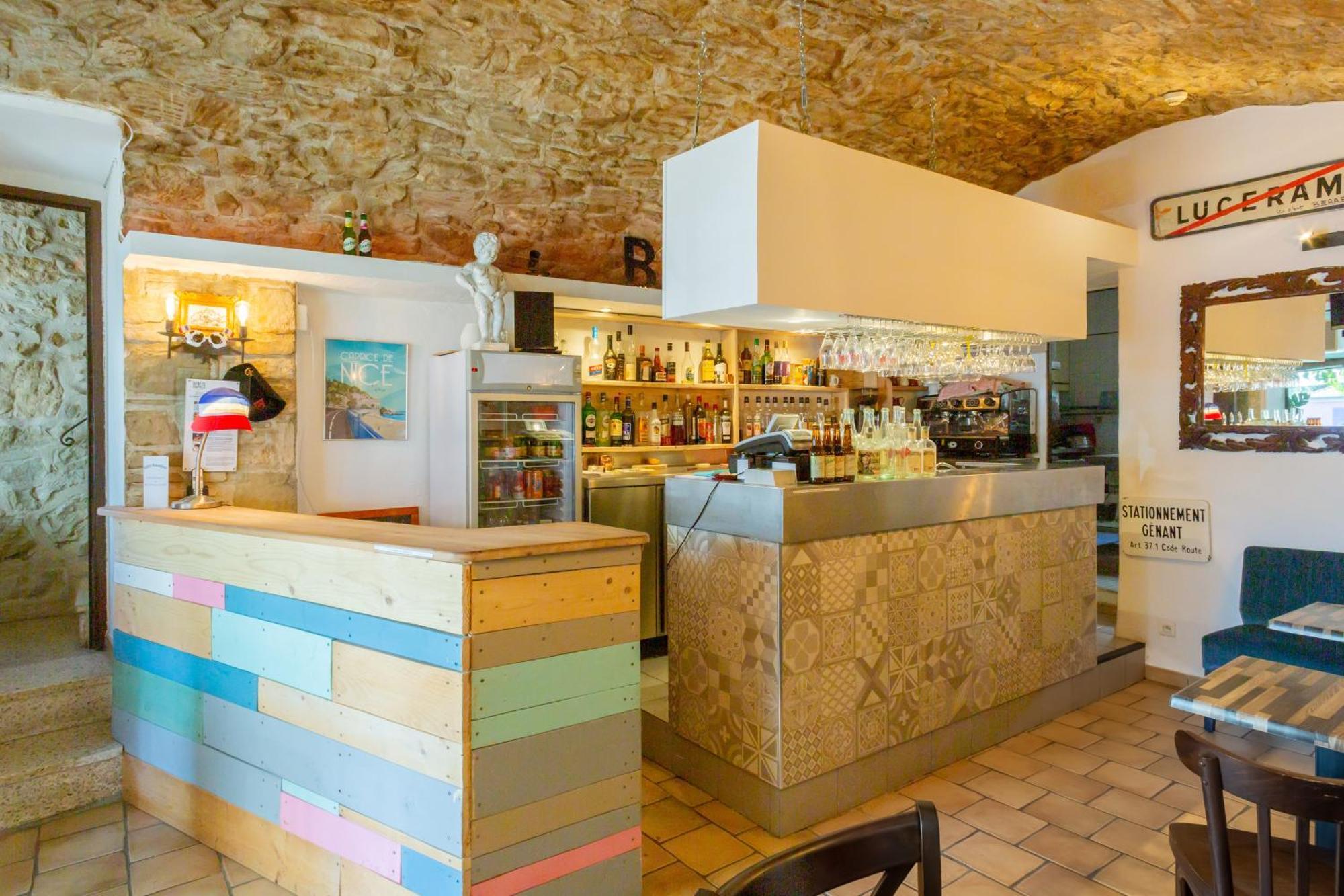Logis Hotel Beausejour Berre-les-Alpes ภายนอก รูปภาพ